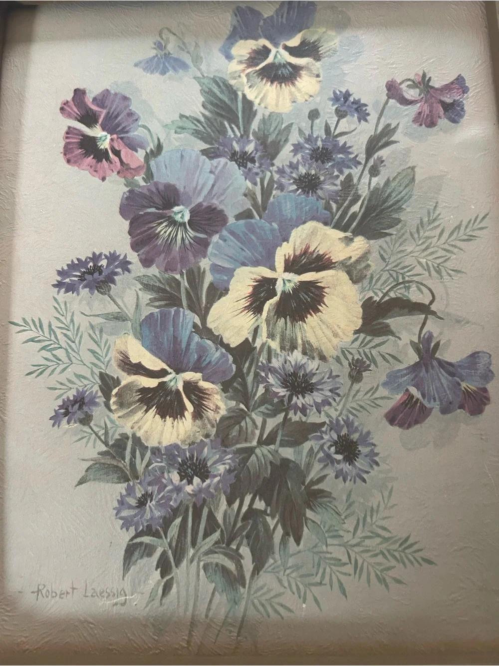 Unbranded vintage plastic